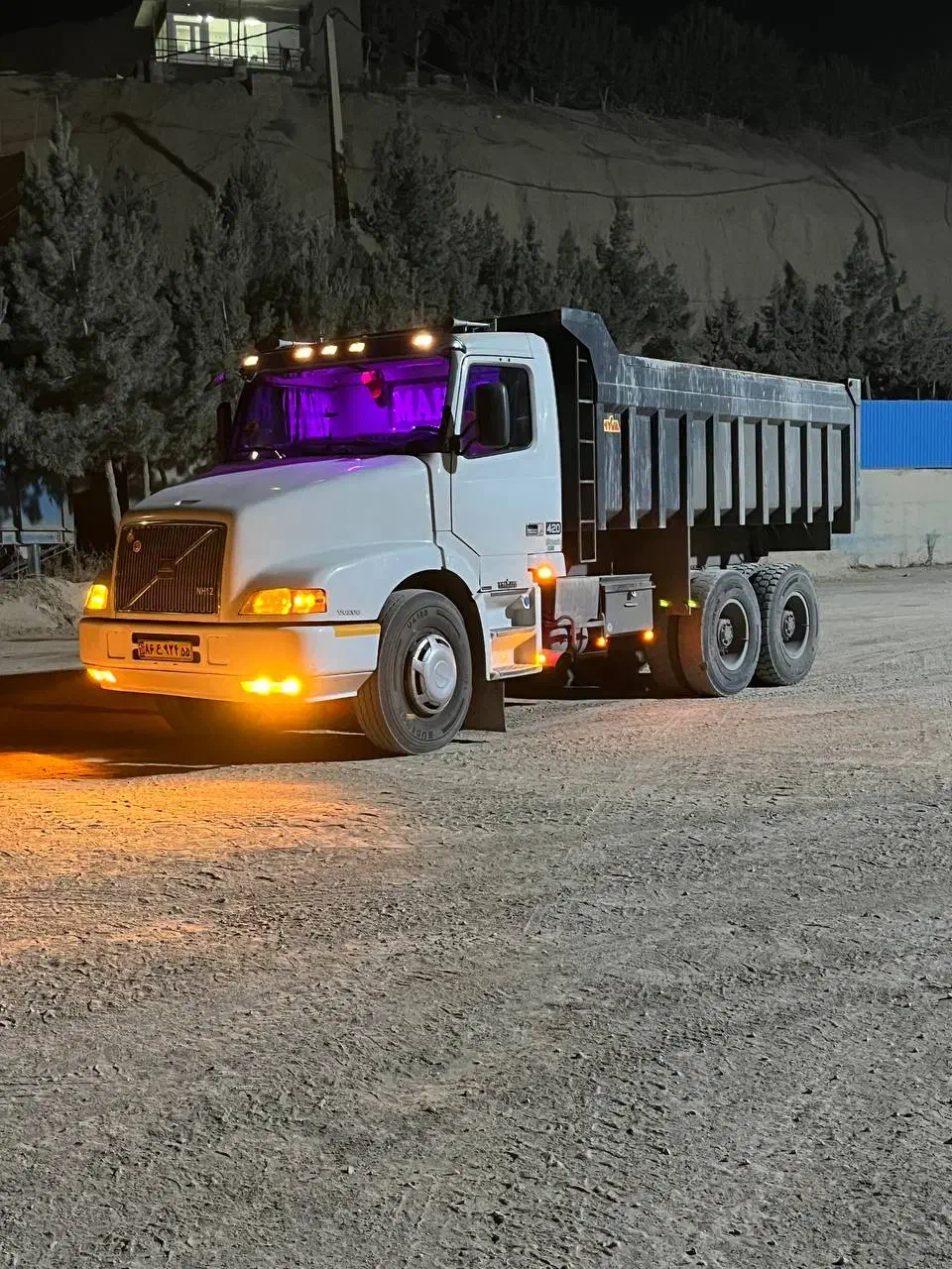 حمل شن و ماسه اسفالت شبانه روزی|خدمات حمل و نقل|سرخه حصار, |دیوار