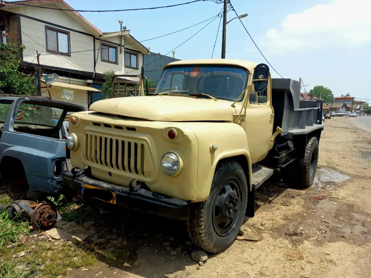 قطعات کامیون های روسی و آمریکایی|قطعات یدکی و لوازم جانبی|کومله, |دیوار