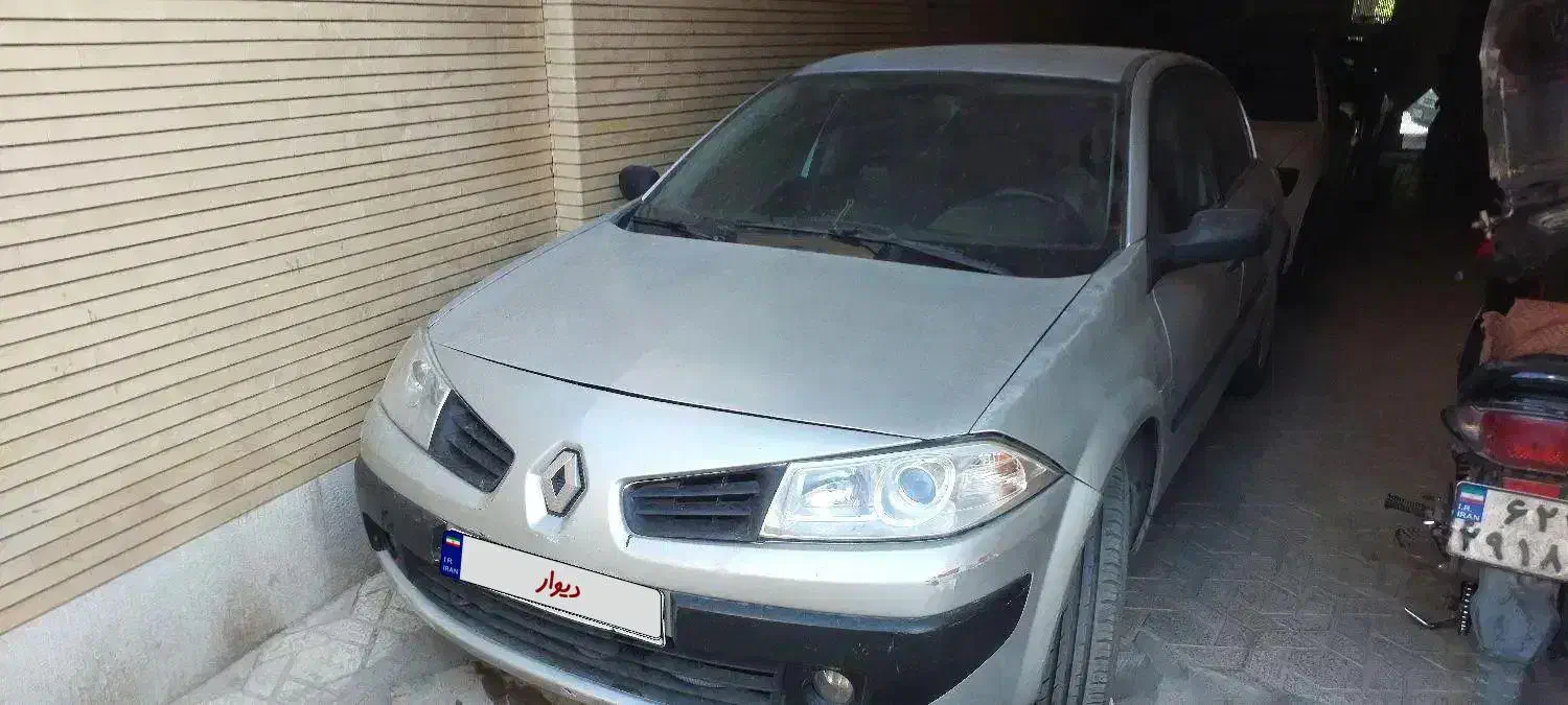 مگان ۲۰۰۸ وارداتی|خودرو سواری و وانت|اصفهان, درب کوشک|دیوار