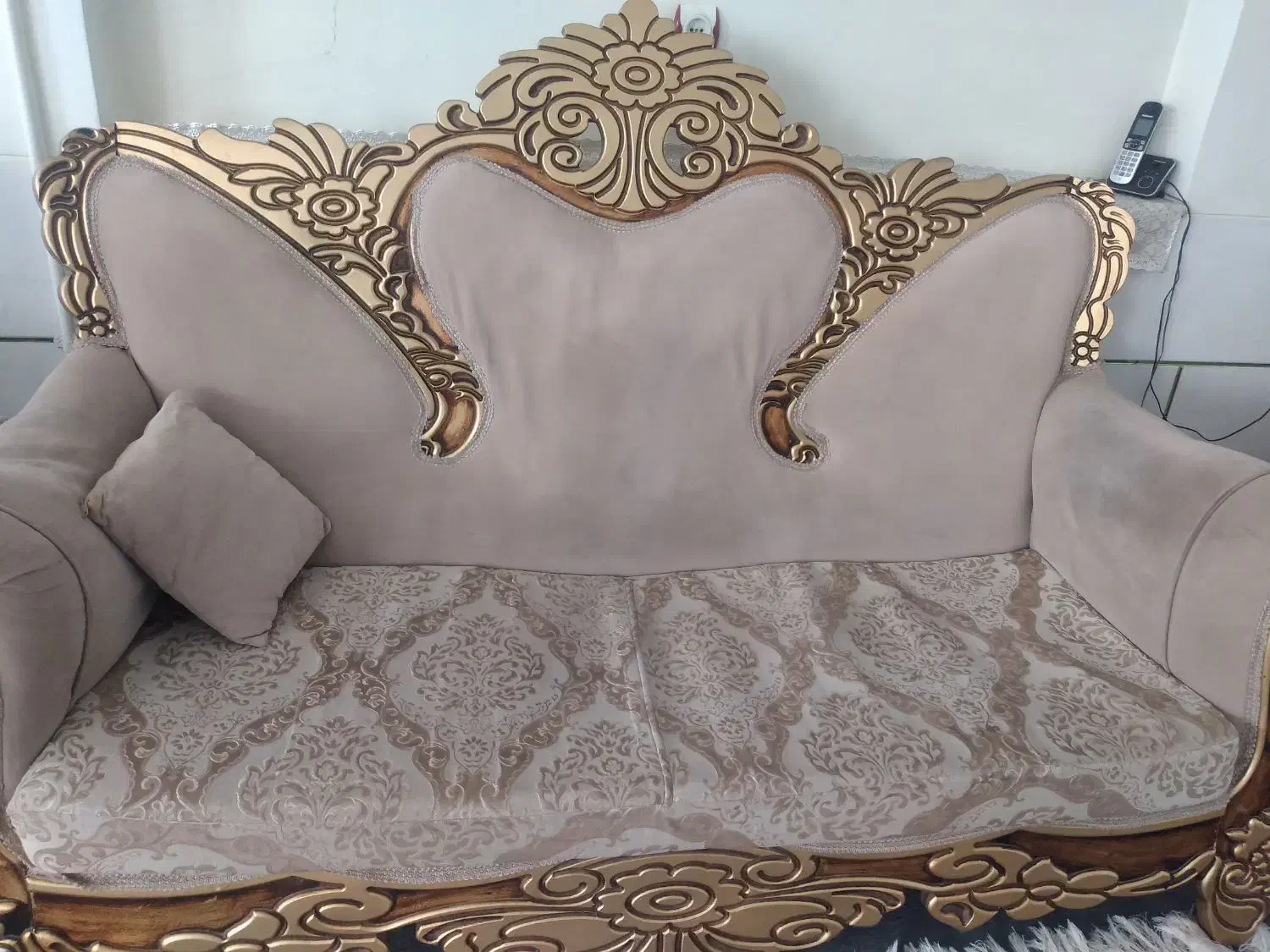 مبل کلاسیک ۷ نفره|مبلمان خانگی و میز عسلی|گلپایگان, |دیوار