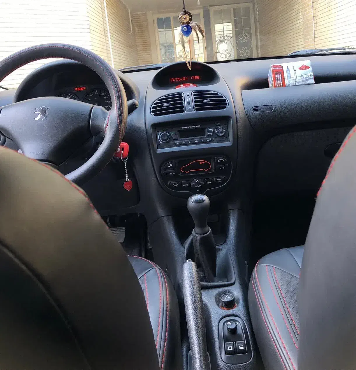 ۲۰۷ تیپ ۵ مدل ۴۰۲|خودرو سواری و وانت|شاهین‌شهر, مخابرات (شهید بهشتی)|دیوار