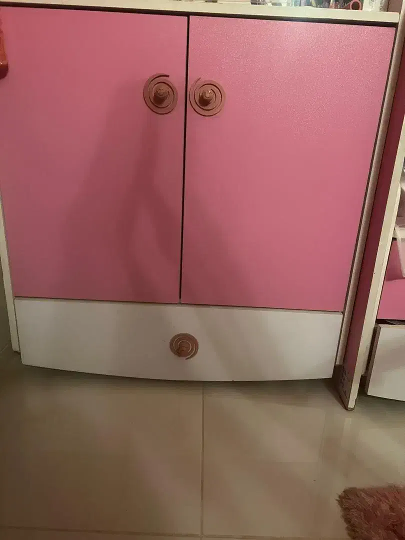 کمد و دراور نوجوان|جاکفشی، کمد، دراور|فردیس, داوری|دیوار