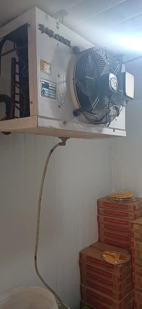 سردخانه|ماشین‌آلات صنعتی|اصفهان, قهجاورستان|دیوار