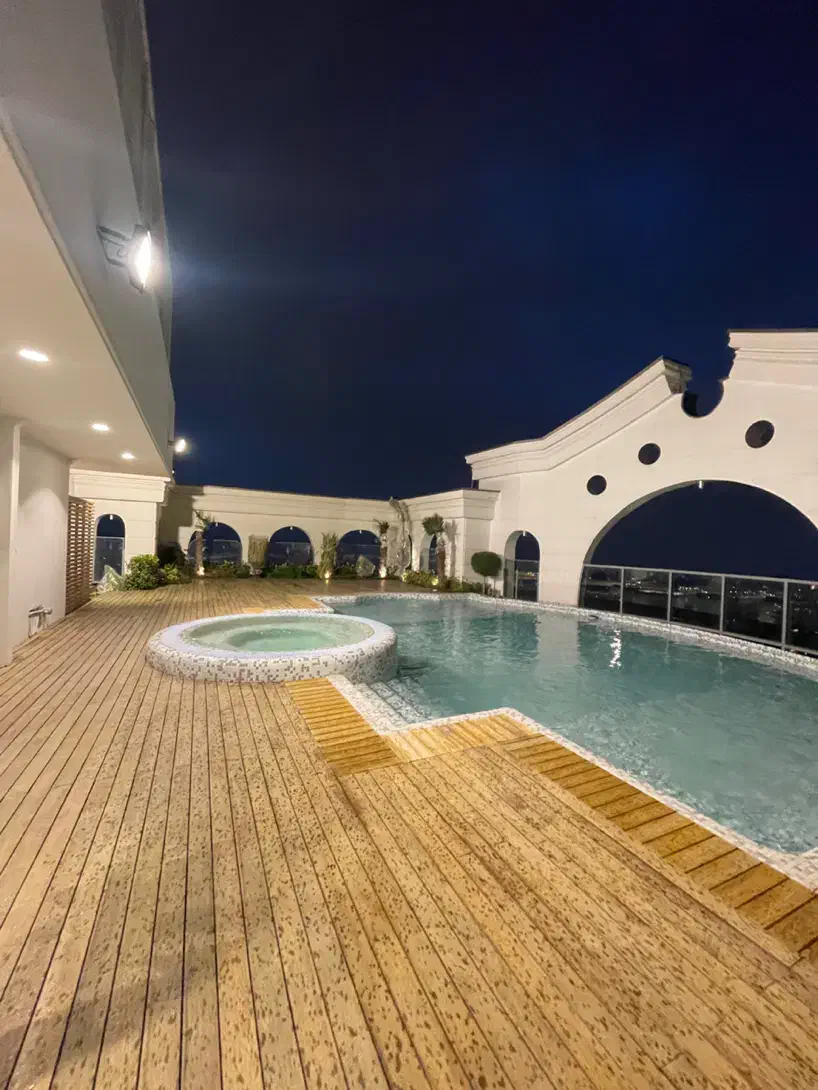 ۵۰۰ و ۲۵۰ متری تاپ لوکیشن زعفرانیه/برج کلاسیک