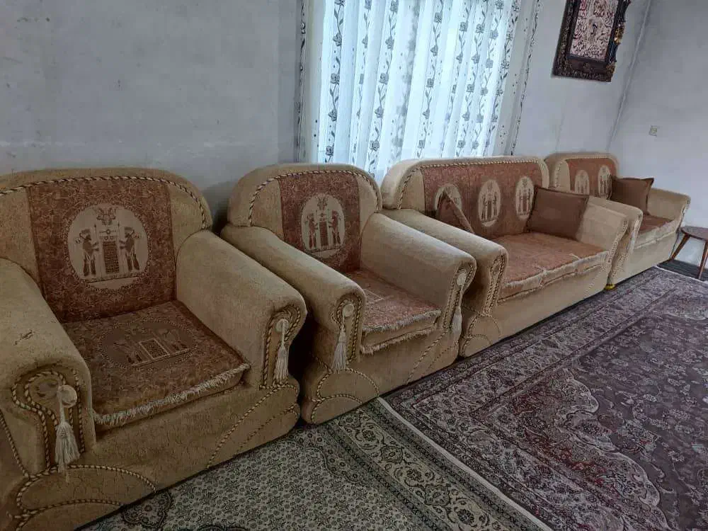 فروش مبل کارکرده|مبلمان خانگی و میز عسلی|لاهیجان, لیل|دیوار