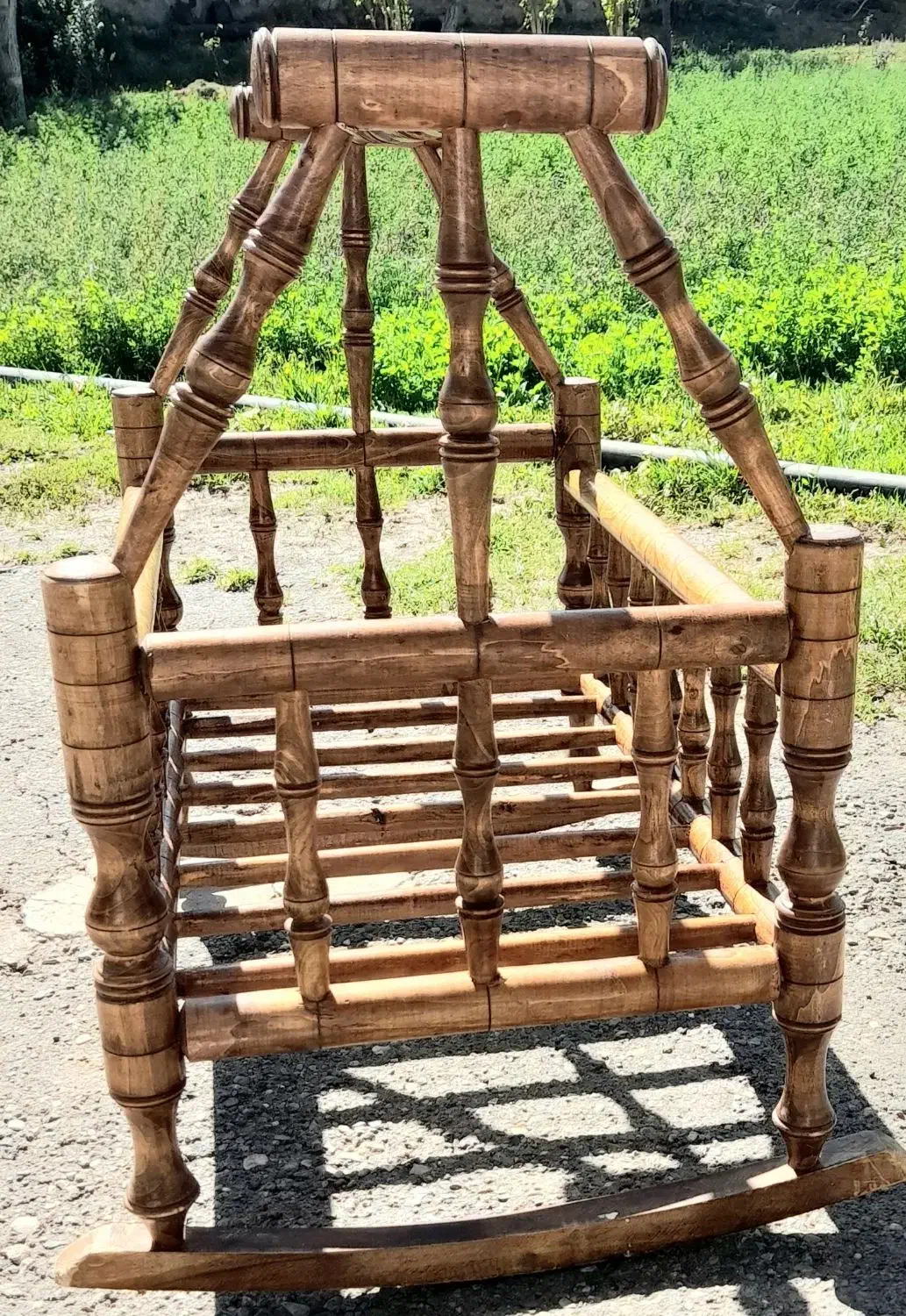 گهواره کودک عتیقه ( بئشیک )|تخت و صندلی بچه|خلخال, |دیوار