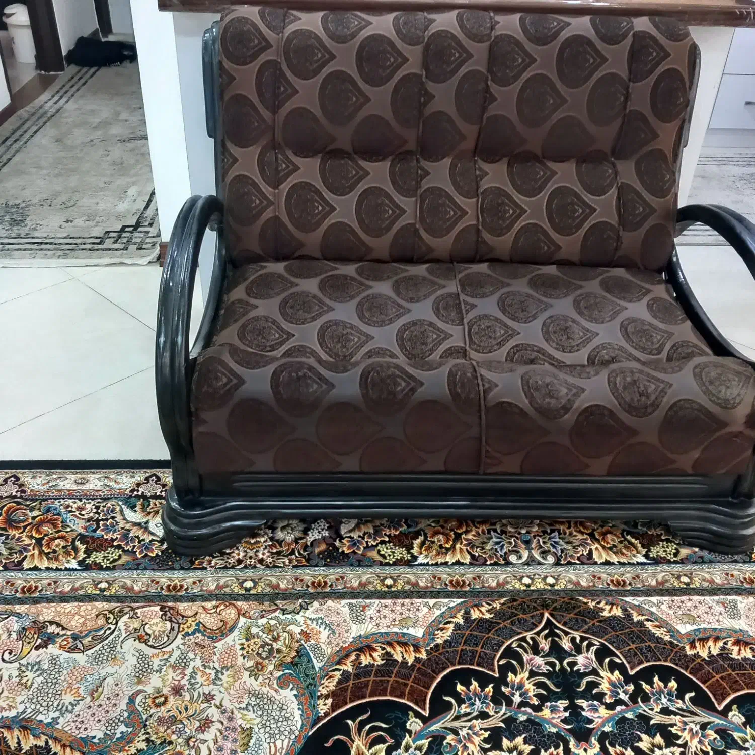 مبل هفت نفره|مبلمان خانگی و میز عسلی|رشت, پل تالشان|دیوار