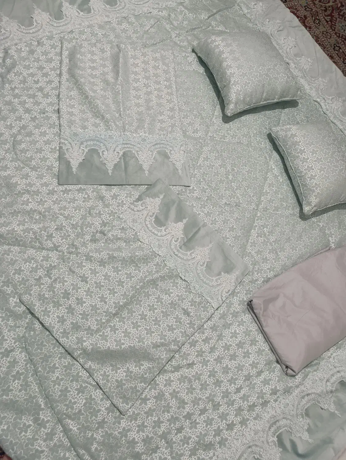 رو تختی عروس 8تکه ترک|سرویس روتختی|تهران, شادآباد|دیوار