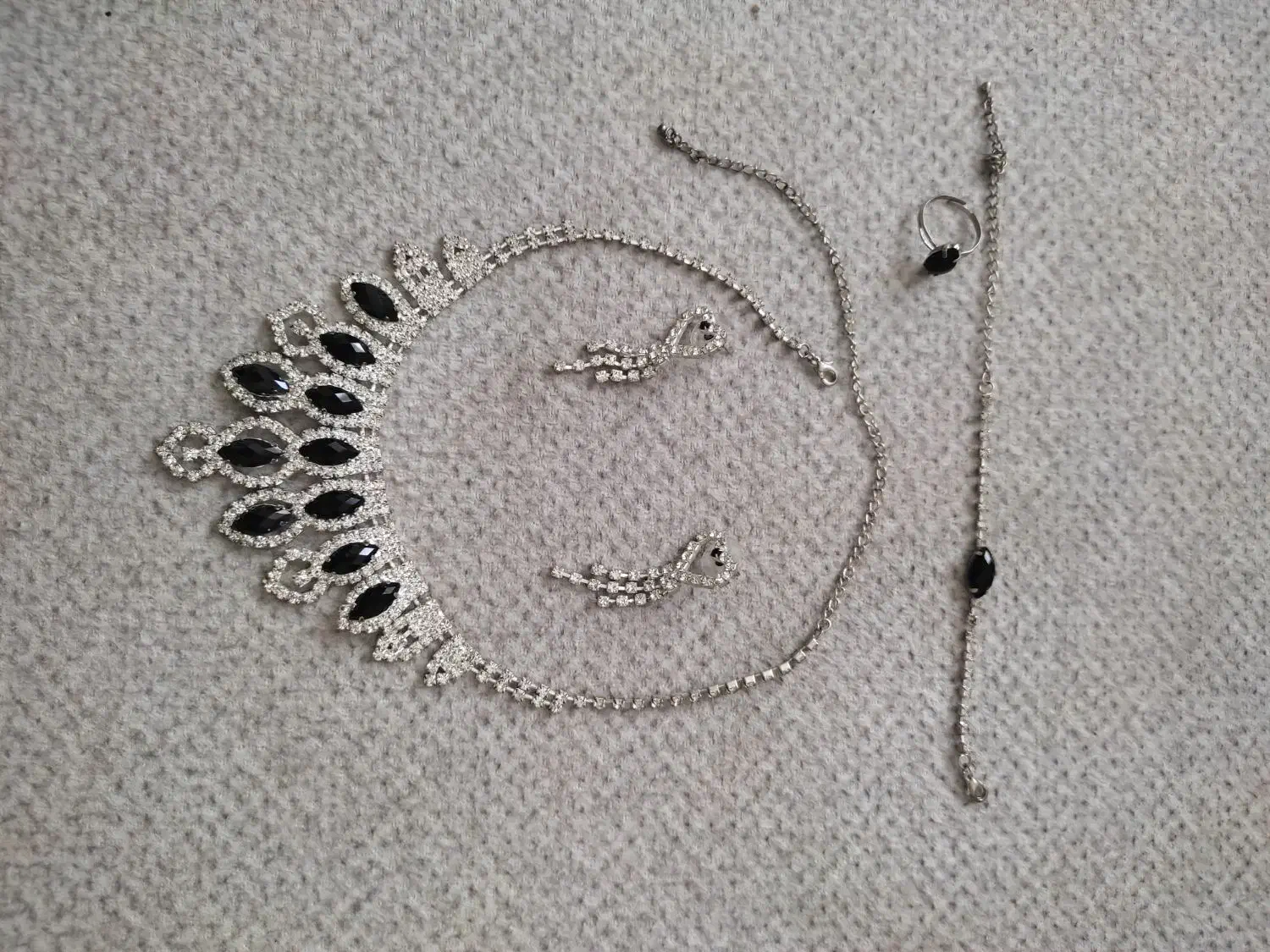 زیور آلات|زیورآلات و اکسسوری|مشهد, شهرک لشکر (شهرک غرب)|دیوار