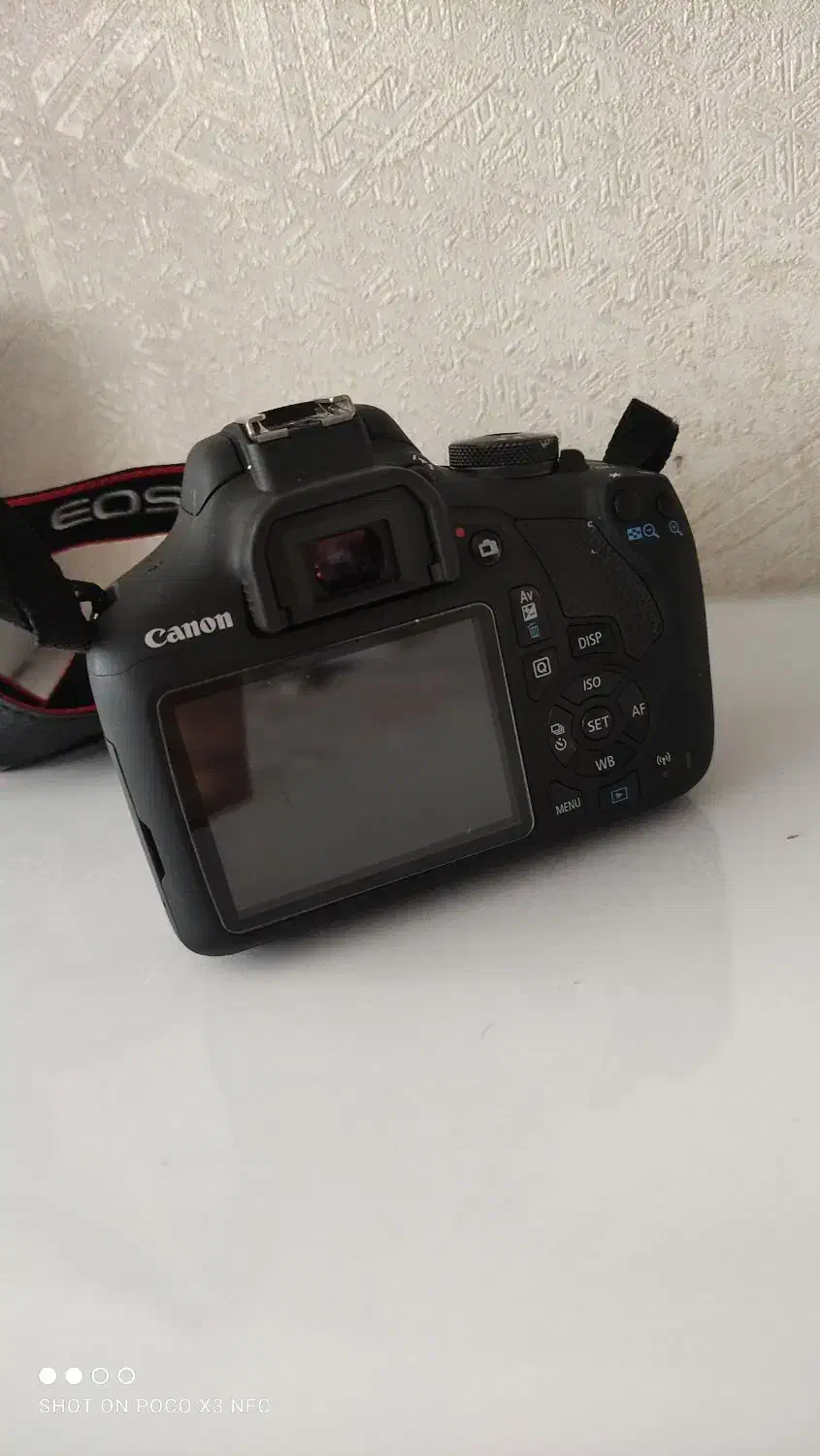 دوربین canon2000d|دوربین عکاسی و فیلم‌برداری|همدان, |دیوار