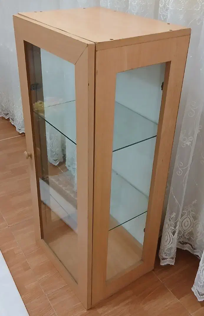 ویترین|حراج|رشت, دروازه لاکان|دیوار