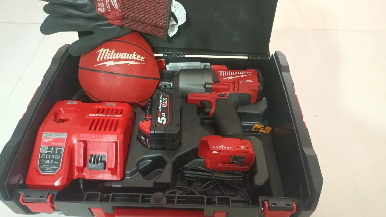 بکس شارژی میلواکی 3/4اصل  18وات|ابزارآلات|تهران, مسعودیه|دیوار