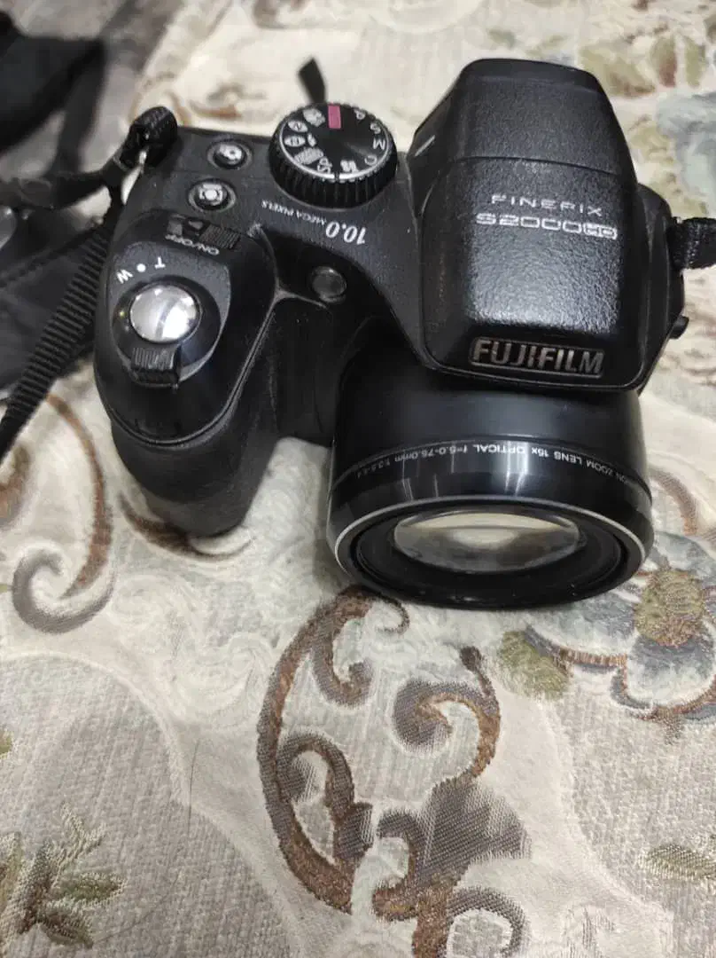 دوربین|دوربین عکاسی و فیلم‌برداری|اندیشه, اندیشه فاز ۱|دیوار