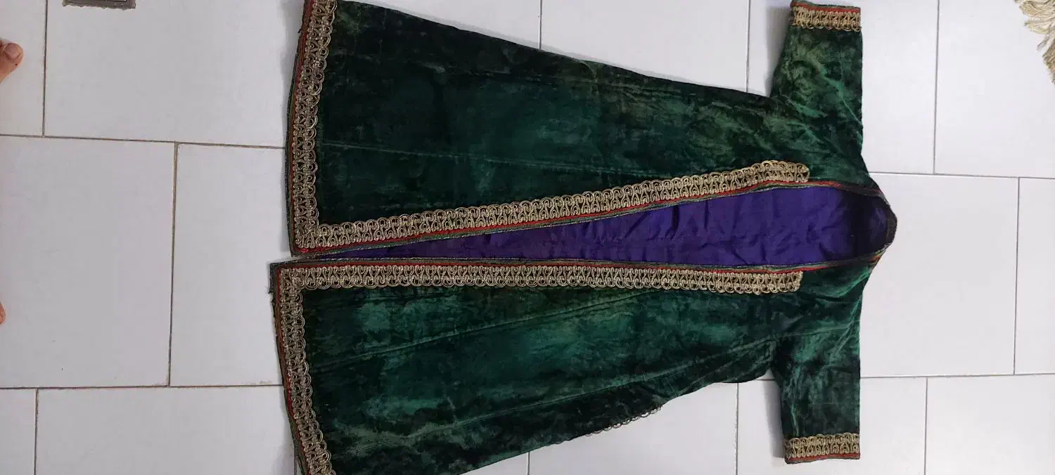 لباس وزیر احمد شاه|کلکسیون اشیاء عتیقه|تهران, حبیب الله|دیوار