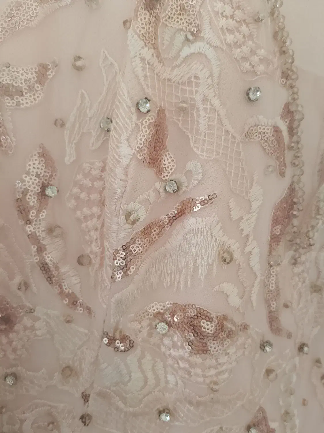 لباس مجلسی|لباس|دماوند, دماوند|دیوار