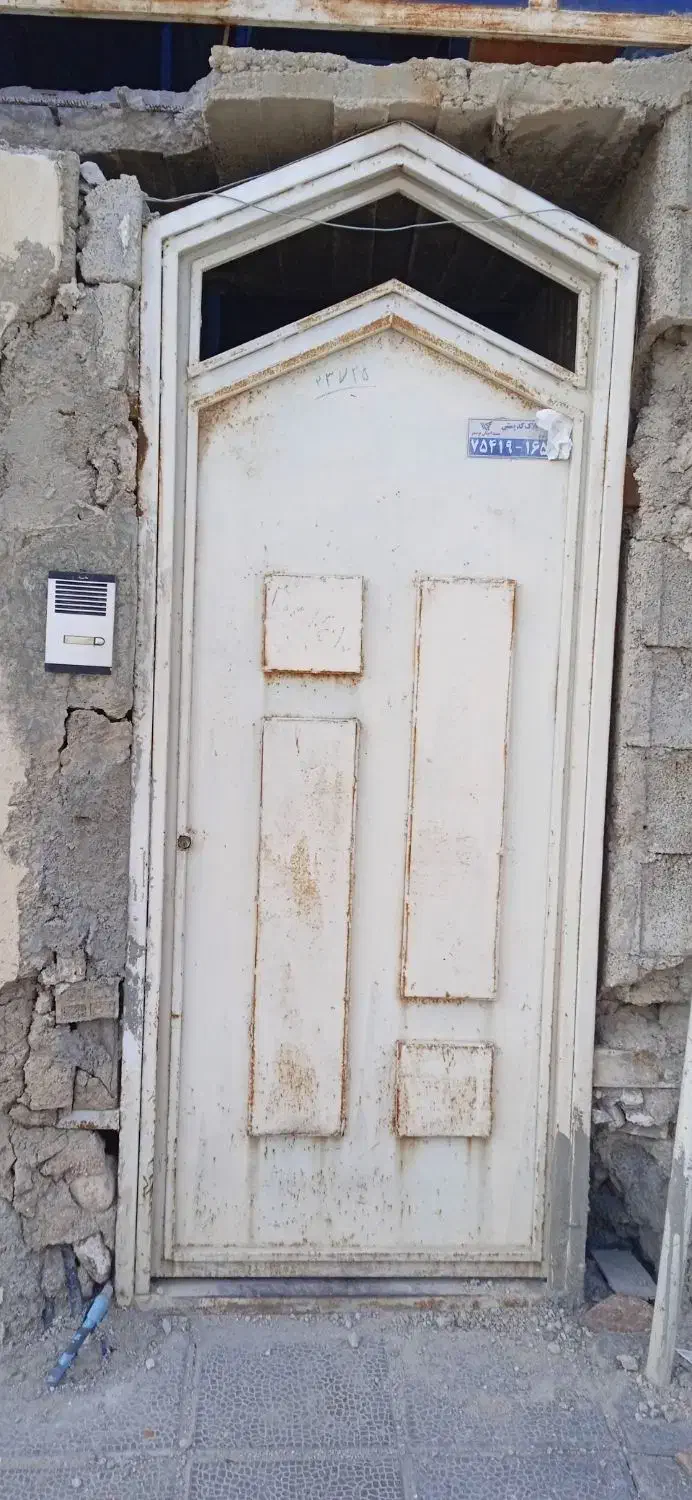 درب منزل|مصالح و تجهیزات ساختمان|خورموج, |دیوار