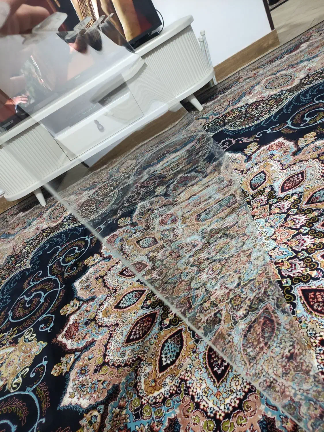 محافظ ال سی دی تلویزیون|تلویزیون و پروژکتور|مهاباد (آذربایجان غربی), |دیوار