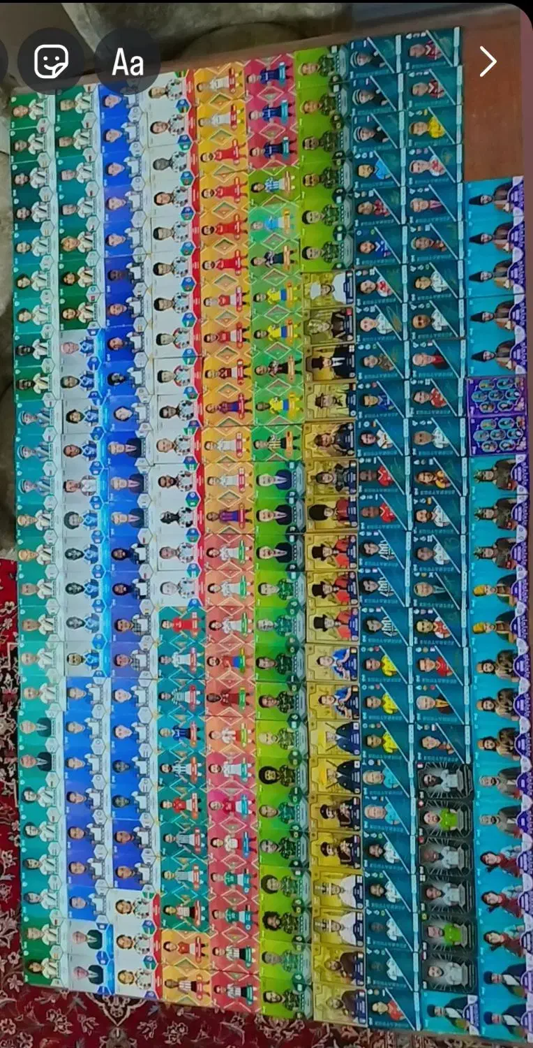 کیمدی 2025|اسباببازی|میانه, |دیوار