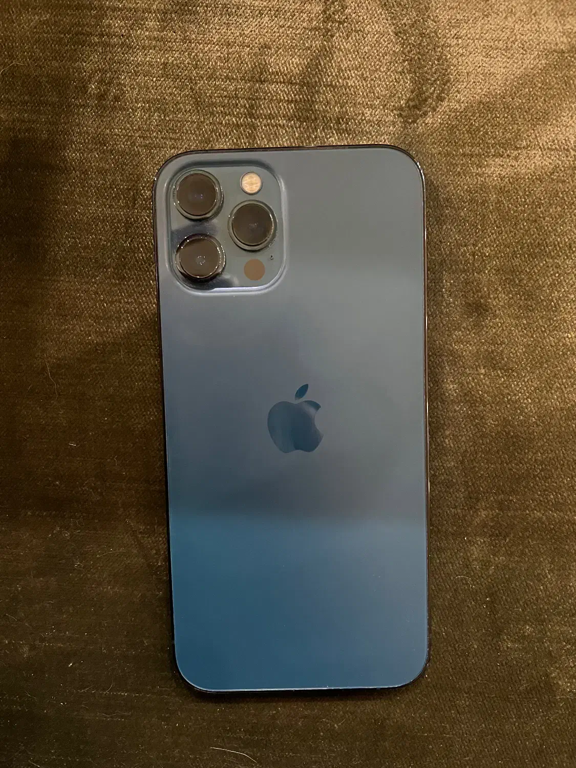 ۱۲پرو مکس|موبایل|اصفهان, باغ نگاره|دیوار