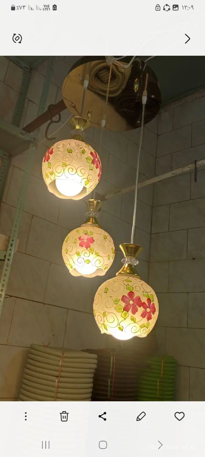 چراغ قوه|کلکسیون اشیاء عتیقه|بناب, |دیوار