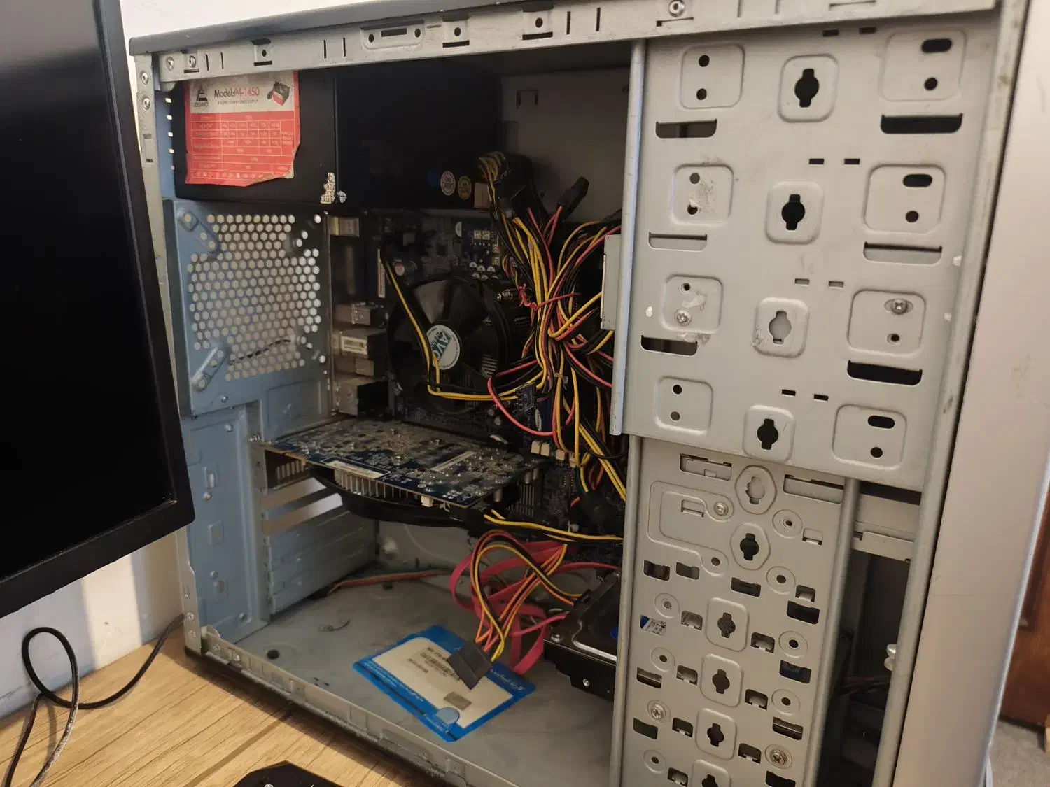 کامپیوتر نیمه حرفهای از روز 17تا18 5میلیون تخفیف|رایانه رومیزی|خوی, |دیوار