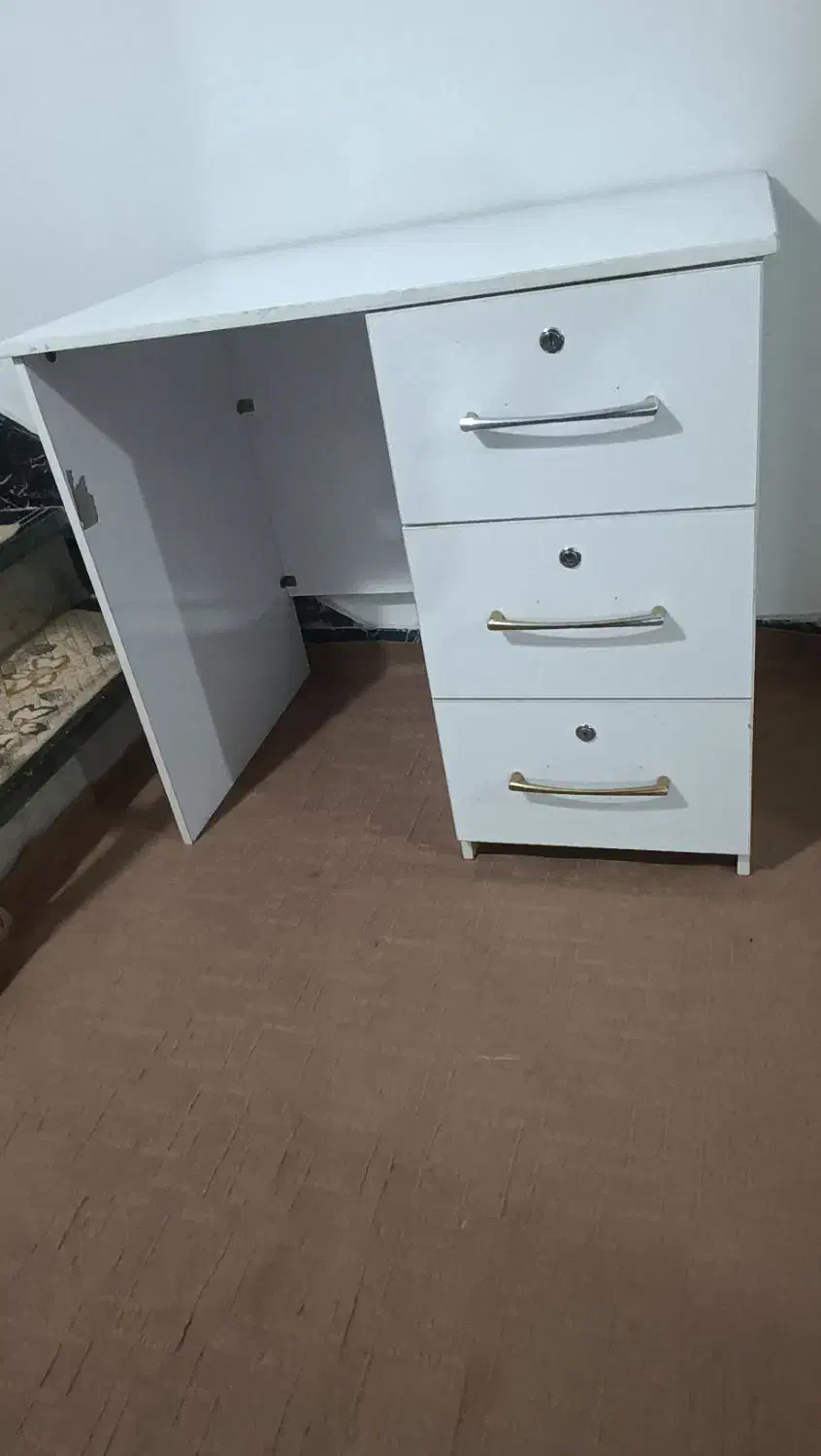 میز کار|میز تحریر و کامپیوتر|کرمانشاه, |دیوار