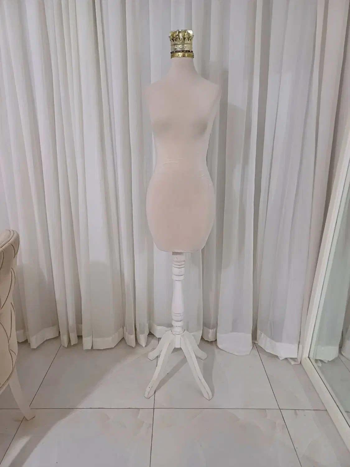 مانکن‌سوزن خور|لوازم خیاطی و بافتنی|کرمانشاه, |دیوار