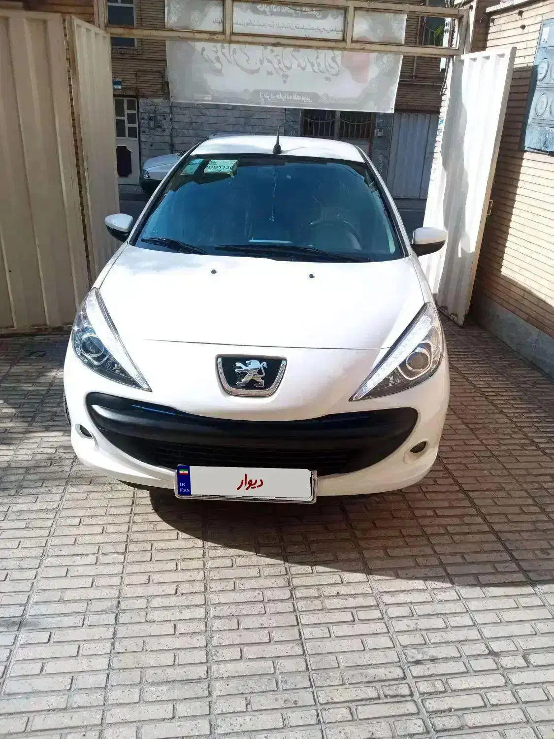 پژو۲۰۷Tu3سقف فلز|خودرو سواری و وانت|تهران, تسلیحات|دیوار