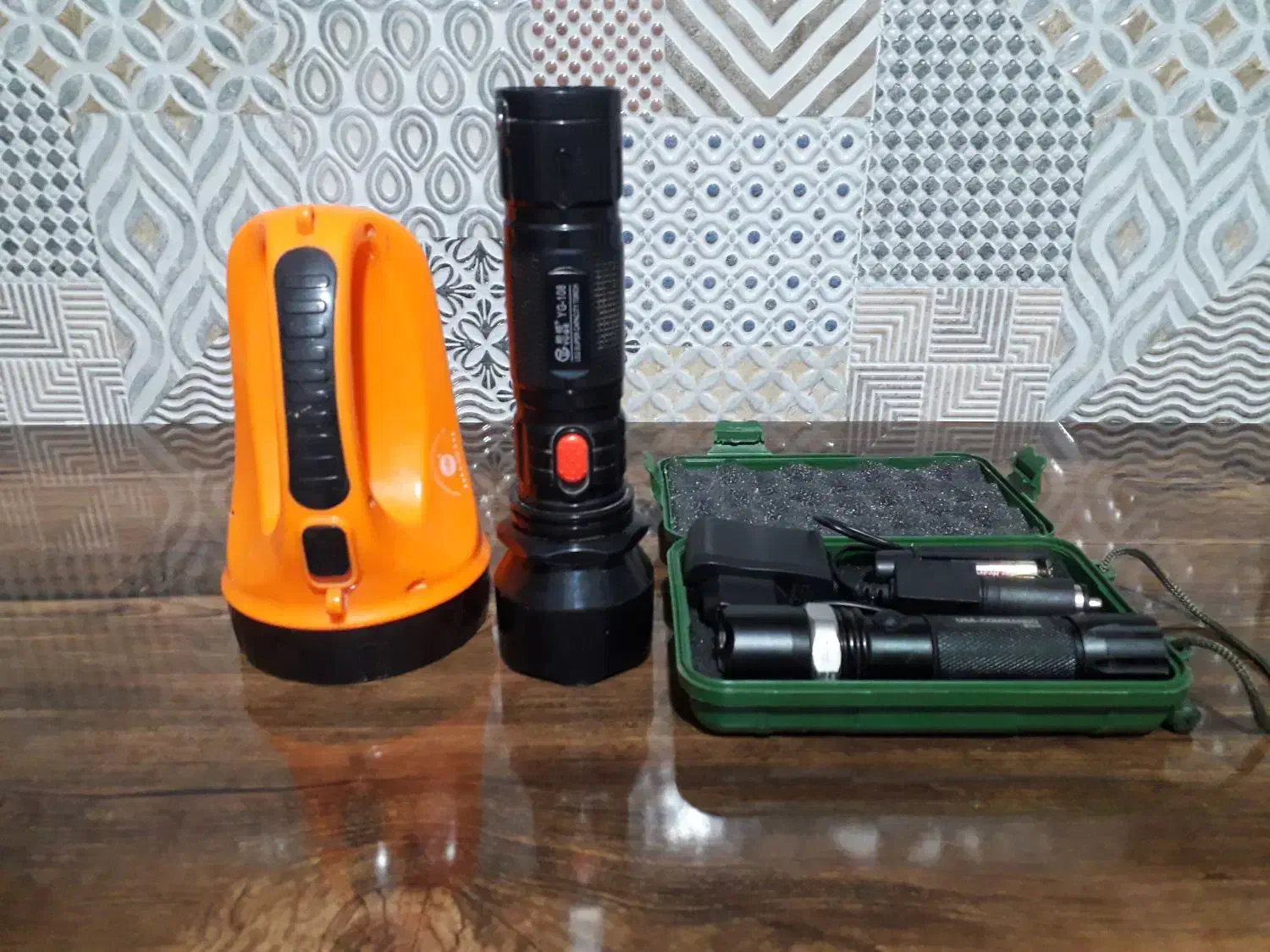 چراغ قوه|کوهنوردی و کمپینگ|شیروان (خراسان), |دیوار