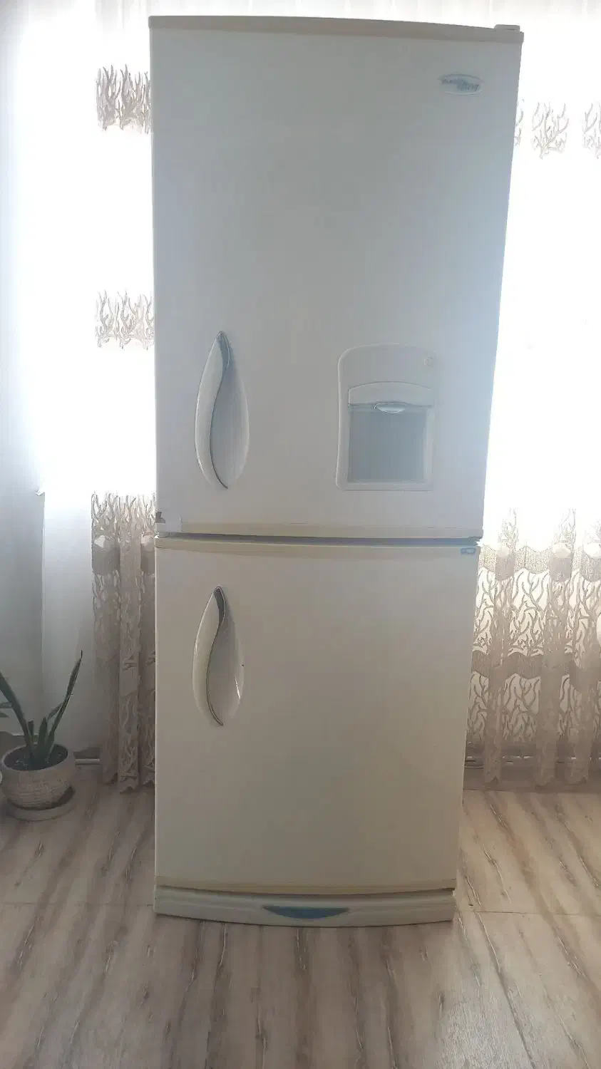 یخچال|یخچال و فریزر|رشت, کوی حسینی|دیوار