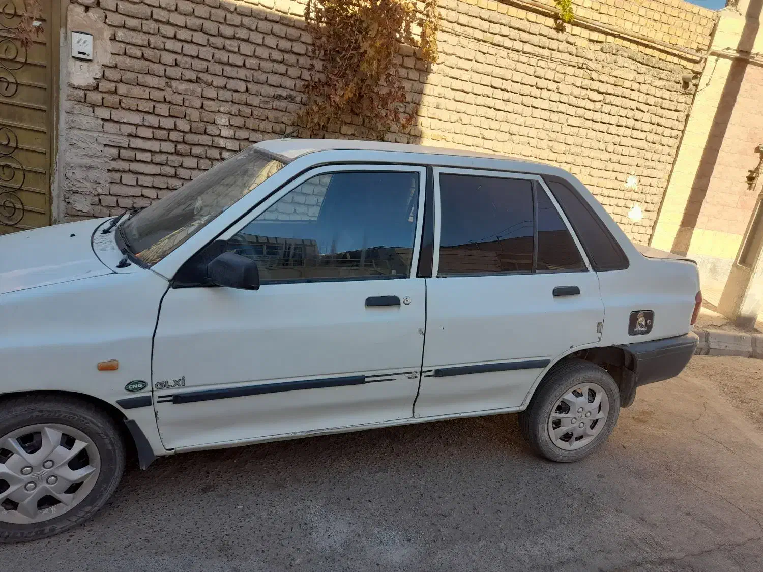 فروشی سالم|خودرو سواری و وانت|تربت‌حیدریه, پائین ولایت|دیوار