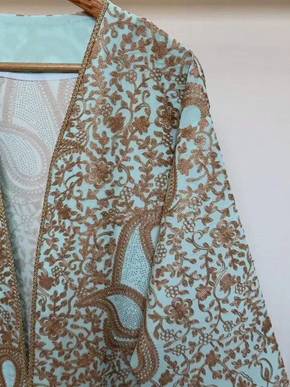 مانتو سوزن دوزی مجلسی|لباس|ایلام, |دیوار