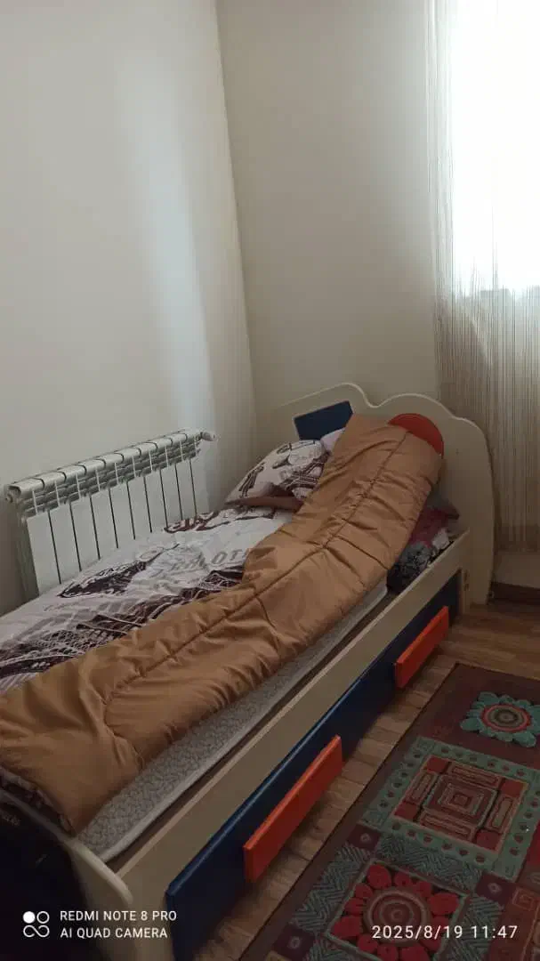 تخت با تشک و کمد و کشو برای کودک و نوجوان|تخت و سرویس خواب|رشت, معلم|دیوار