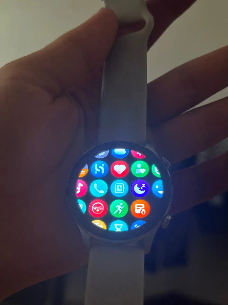 ساعت هایلو سولار پلاس(مکالمه دار)|لوازم جانبی موبایل و تبلت|تهران, آبشار|دیوار