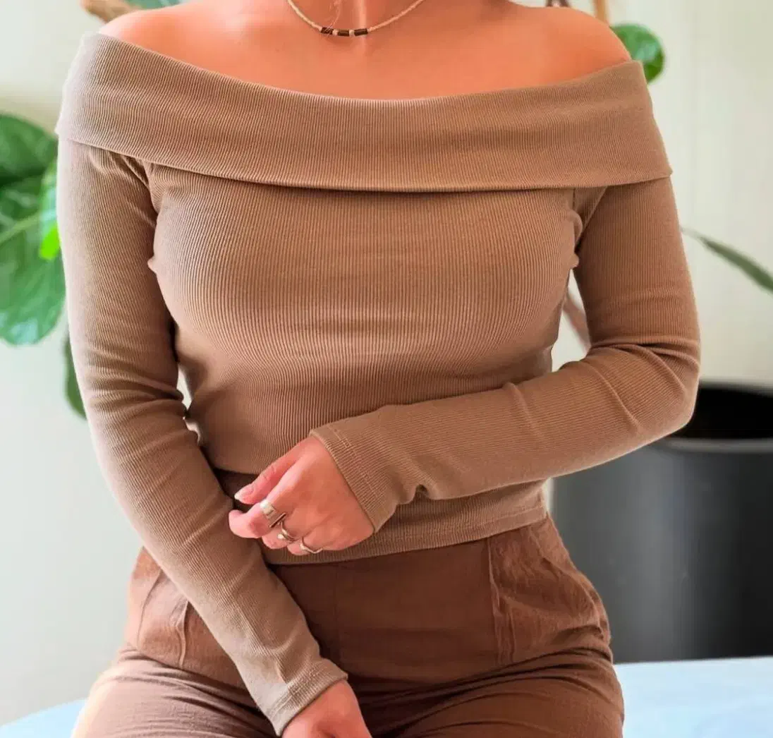 بلوز|لباس|مشهد, هنرور|دیوار