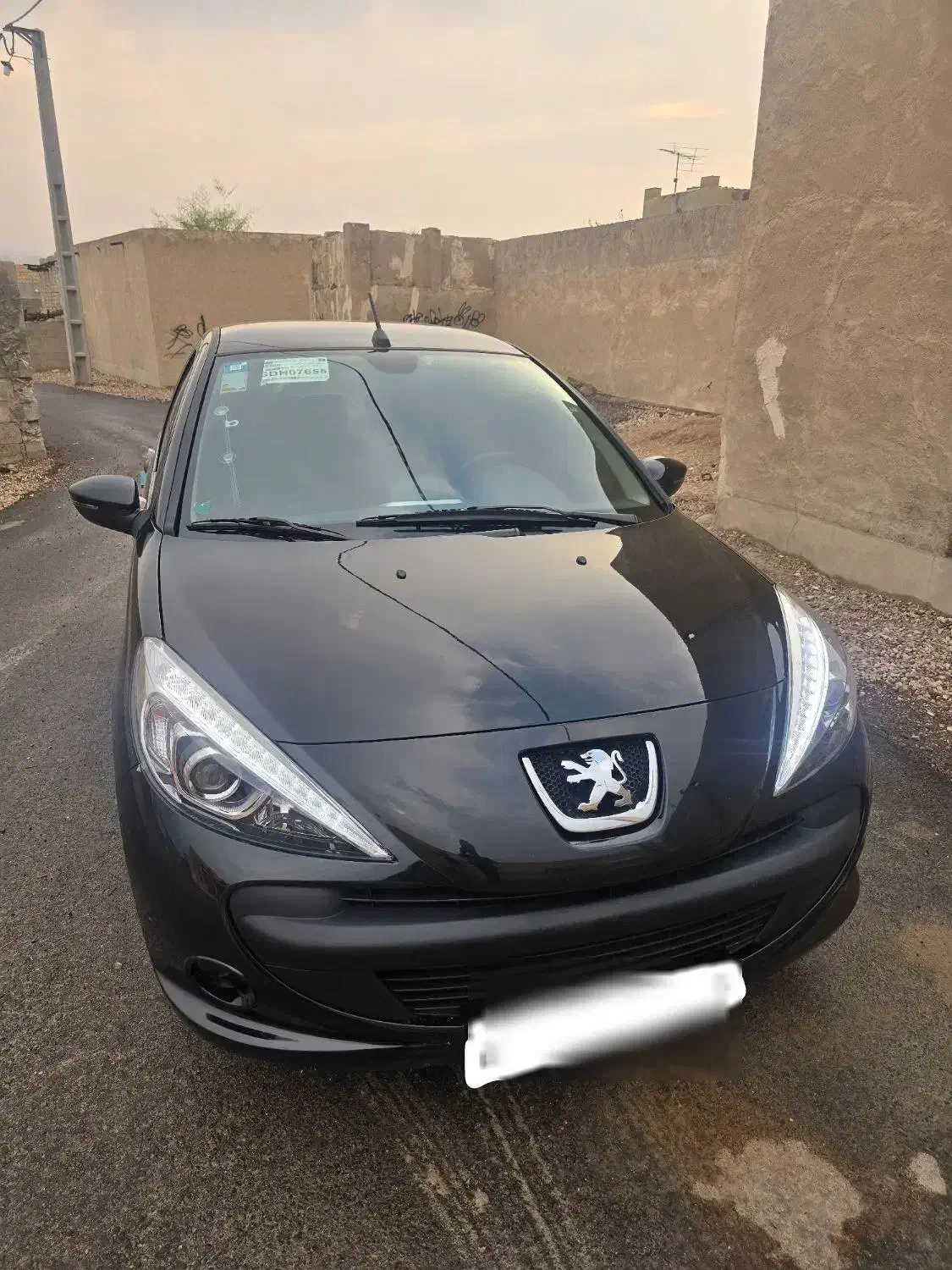 ۲۰۷ تیو فایو سقف فلز|خودرو سواری و وانت|کوخرد هرنگ, |دیوار