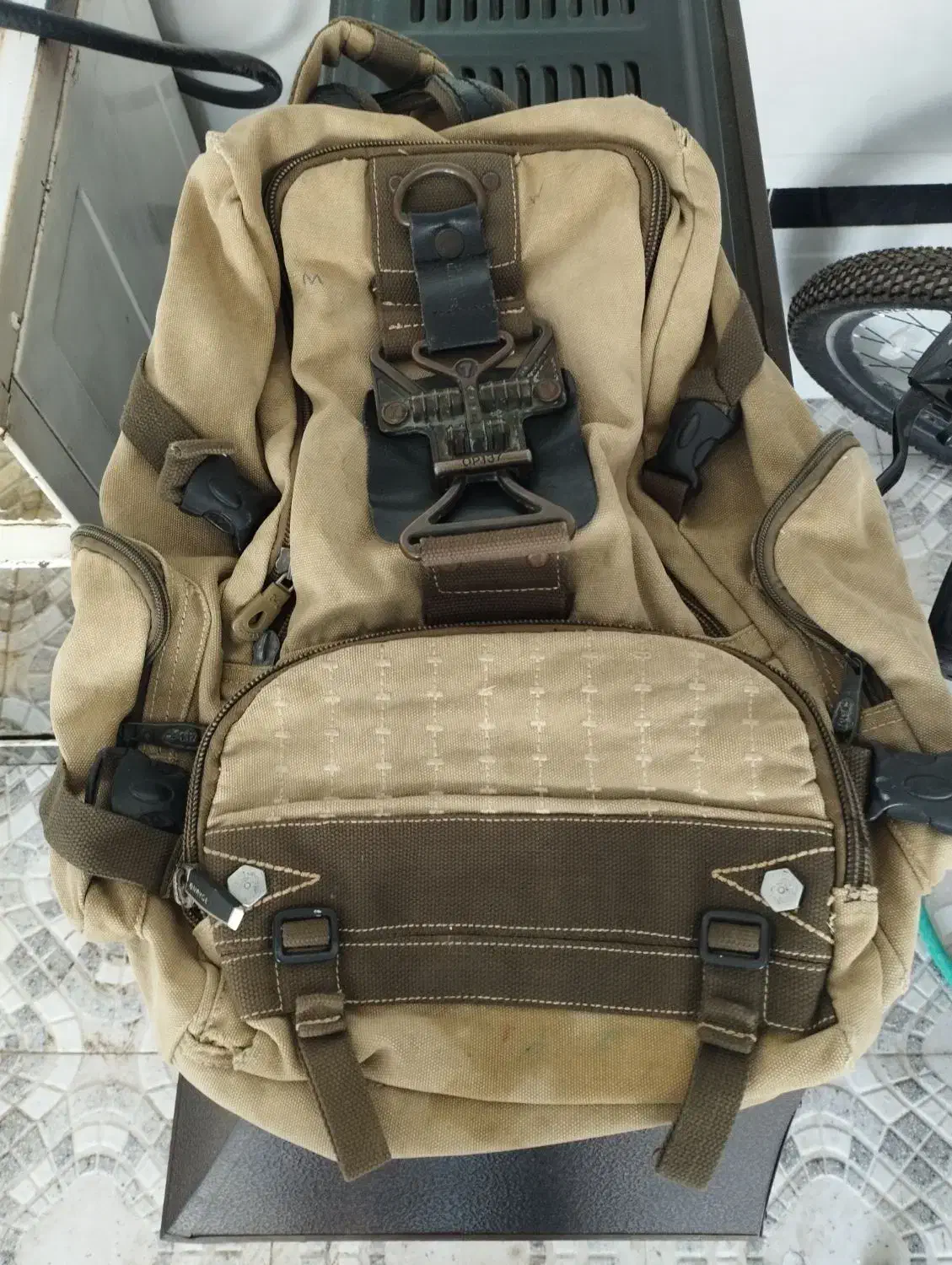 کوله پشتی دست دوم|کیف، کفش، کمربند|اردکان, |دیوار