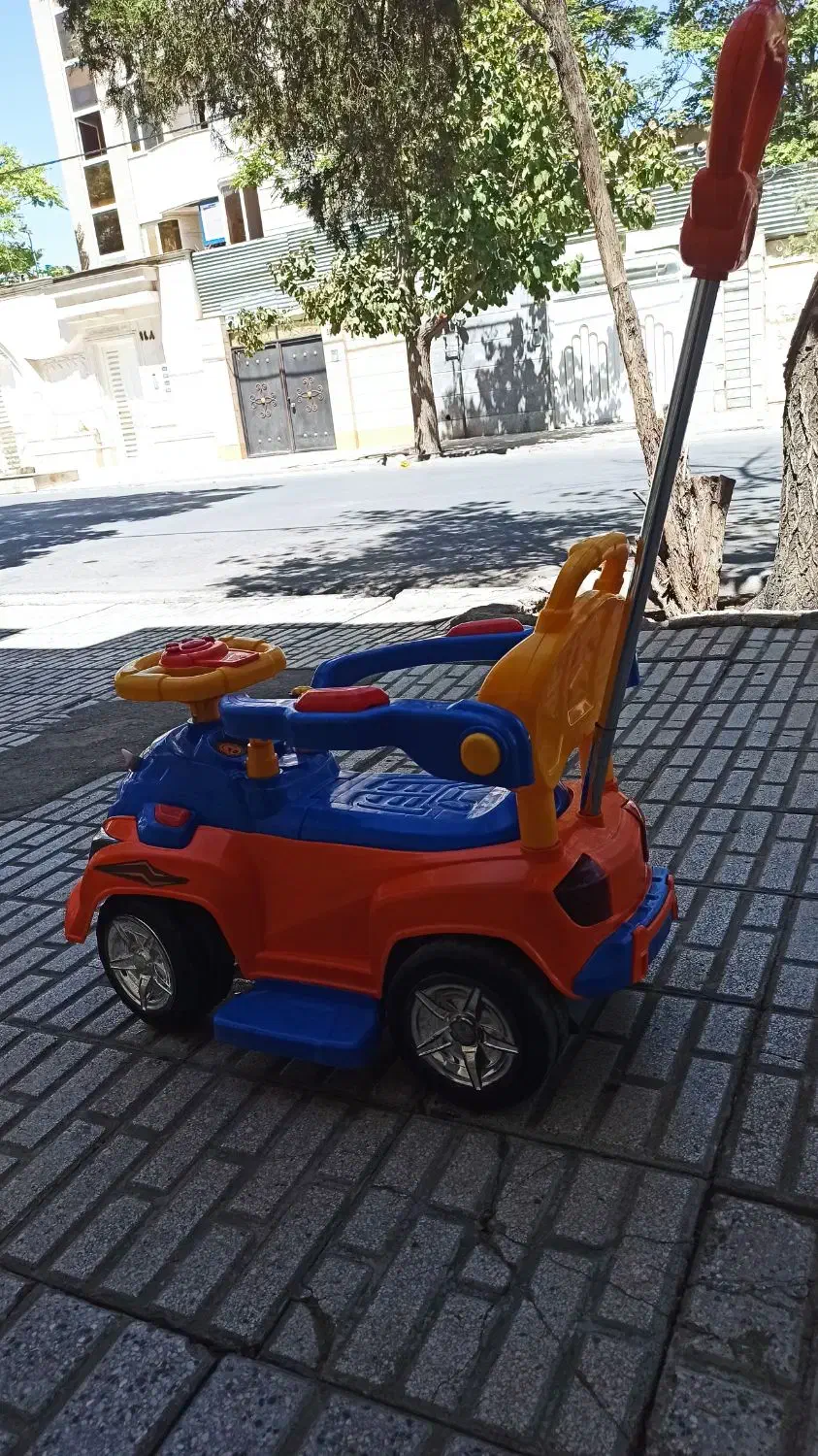 ماشین حمل کودک سالم|کالسکه و لوازم جانبی|مشهد, هدایت|دیوار