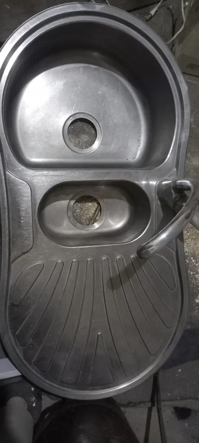 سینگ تمیز با شیر الات|لوازم سرویس بهداشتی|کهنوج, |دیوار