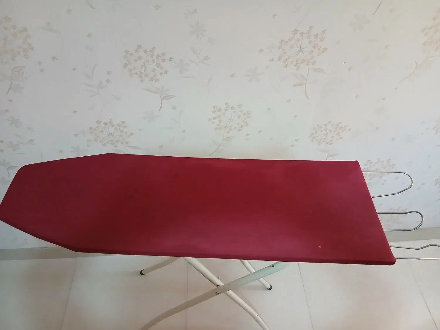 میز اتو زرشکی|اتو و لوازم اتو|گرمسار, |دیوار