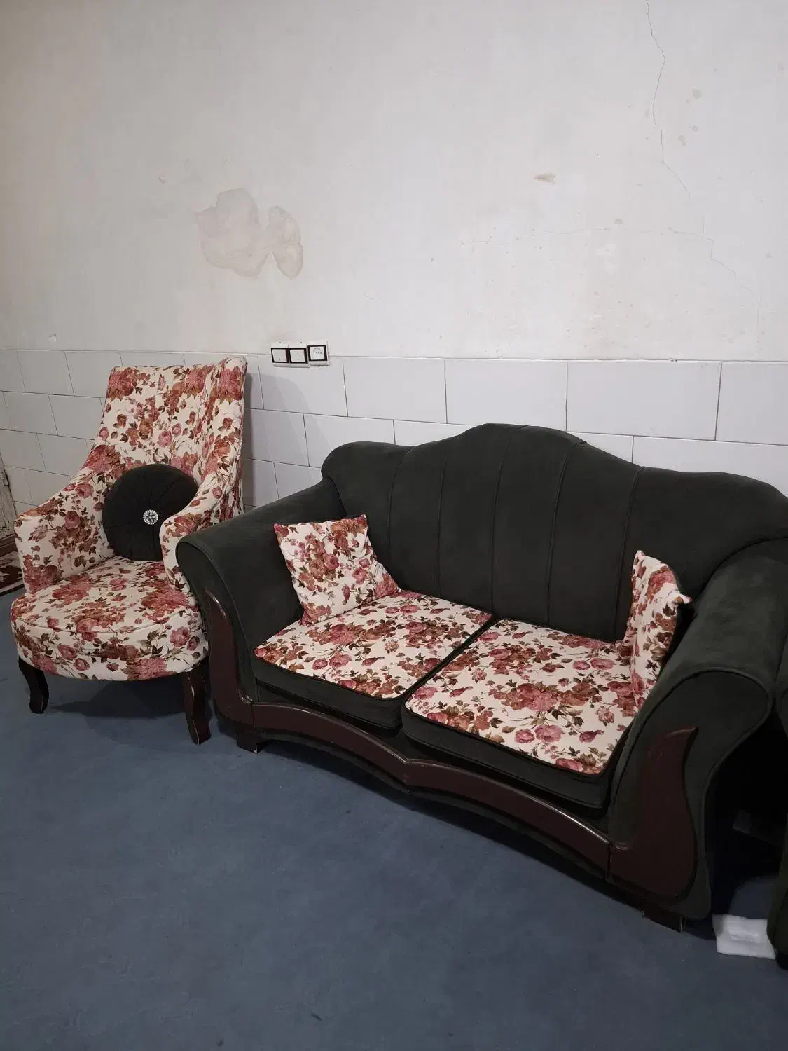 تاب ریلکسی|صندلی و نیمکت|یزد, |دیوار