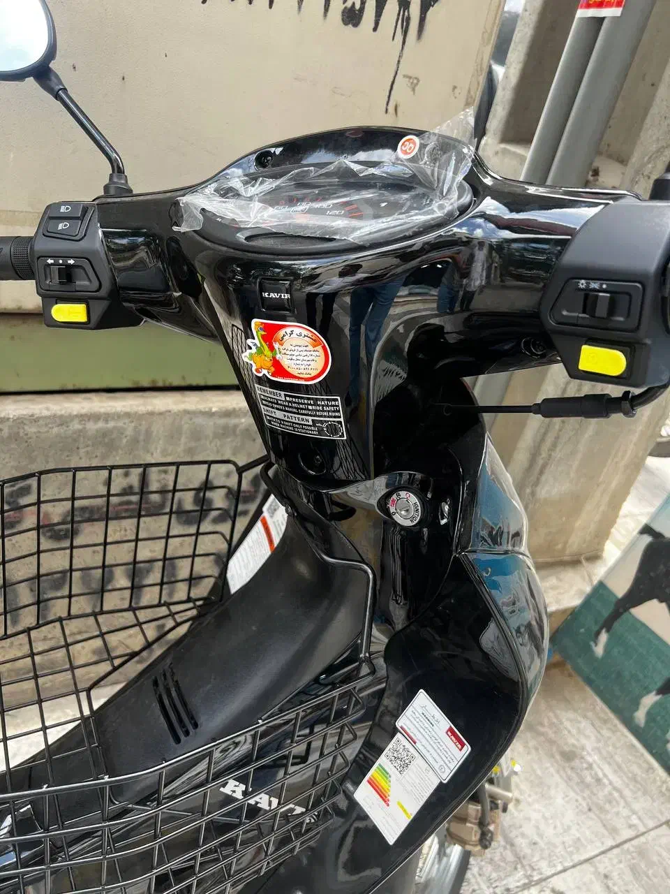 کویر رادیسون ۱۲۵ مدل ۱۴۰۴|موتورسیکلت|گنبد کاووس, |دیوار