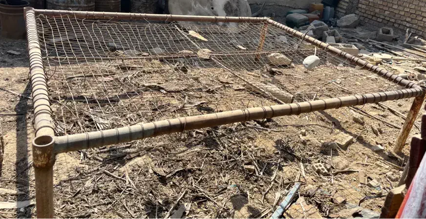 تخت آهنی|تخت و سرویس خواب|امیدیه, |دیوار