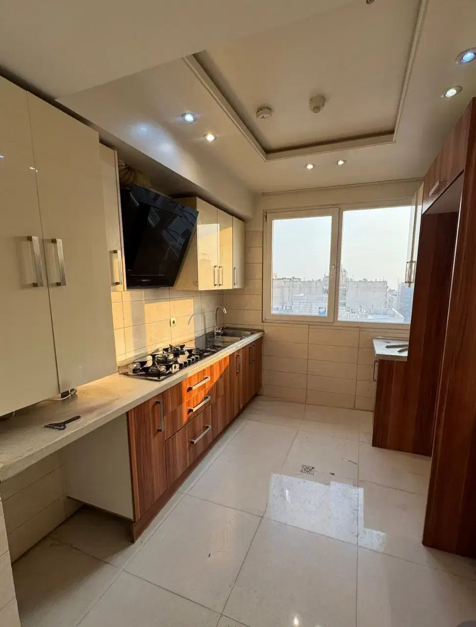 ۱۵۵متر/۳خواب/غرق‌نور/قابل‌تبدیل/هروی