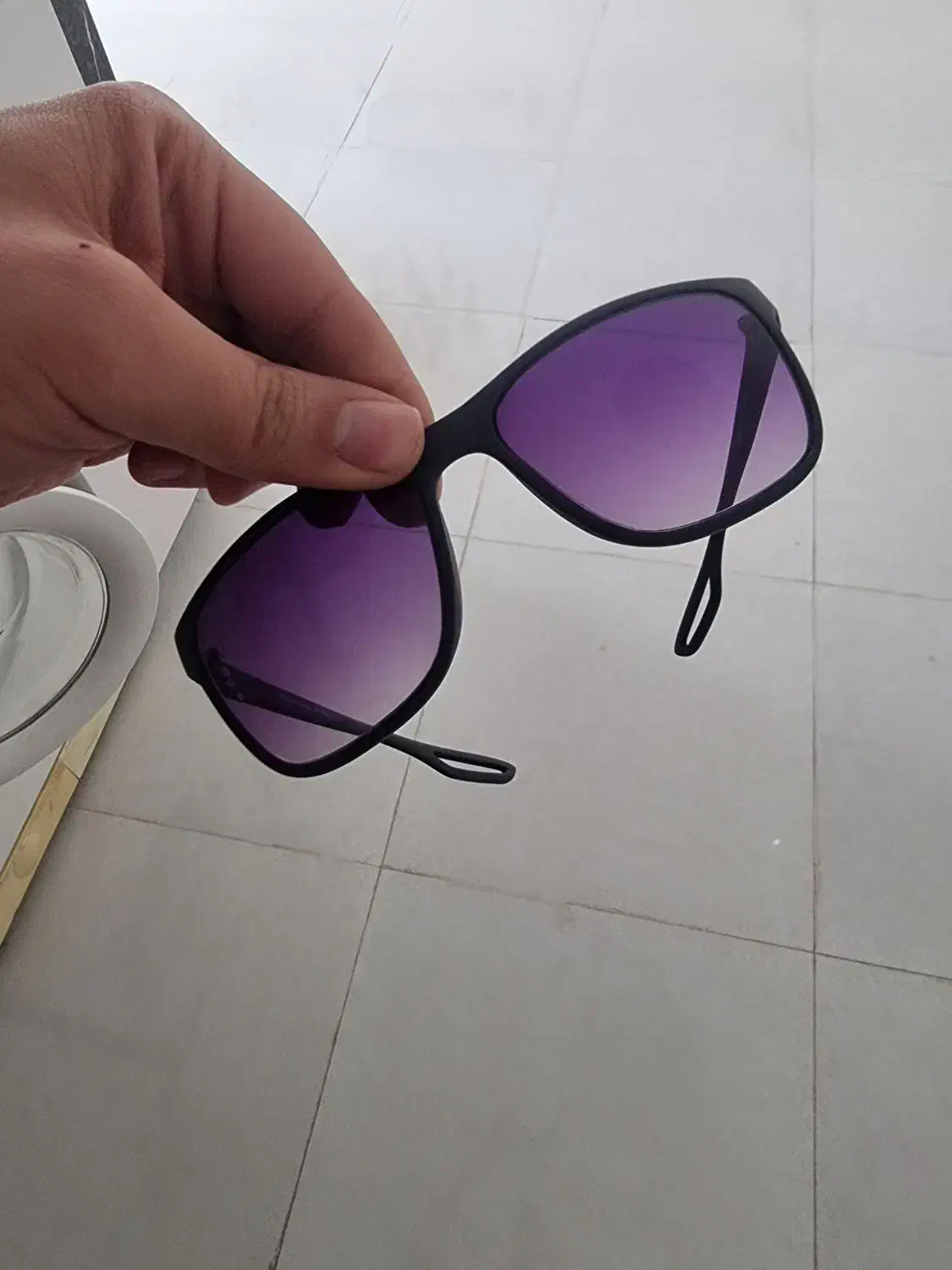 عینک آفتابی|زیورآلات و اکسسوری|بروجرد, |دیوار