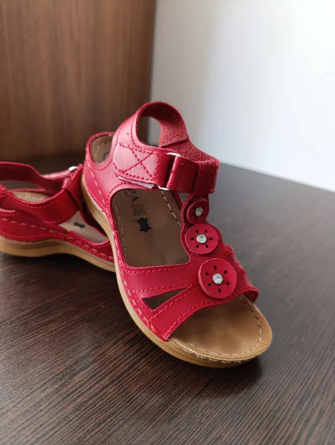 کفش دخترانه از سایز۲۸تا۳۵|کفش و لباس بچه|سیرجان, |دیوار