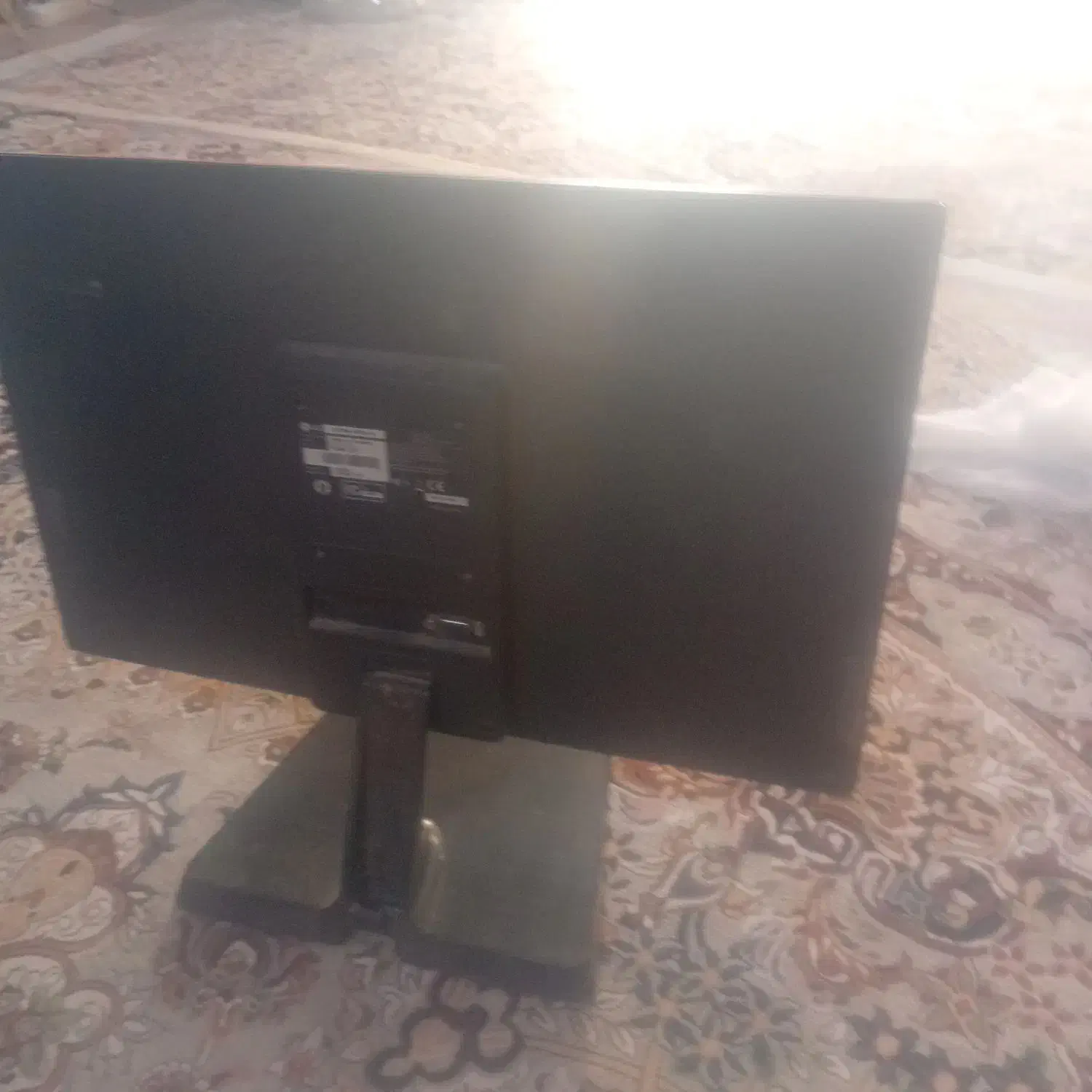 مانیتور کامپیوتر|رایانه رومیزی|میناب, |دیوار