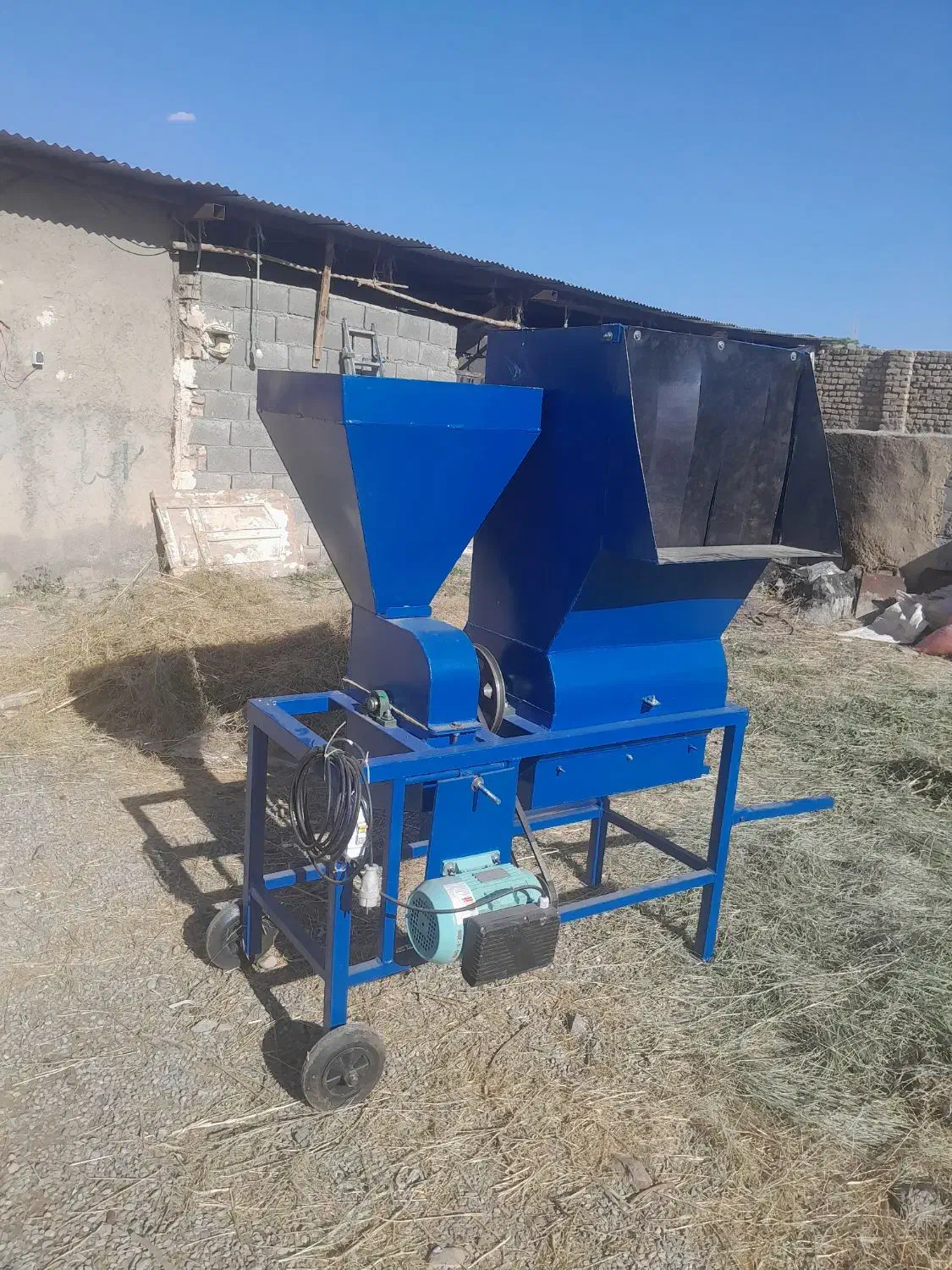 دستگاه سرند ویبره.آسیاب.میکسر.علوفه خردکن.|ماشینآلات صنعتی|نیشابور, ریوند|دیوار