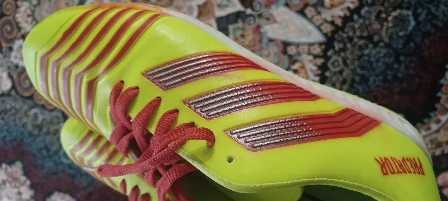 یه جفت کفش ورزشی  سالنی   دو   بار. پا  کردم|کیف، کفش، کمربند|بندر ماهشهر, |دیوار