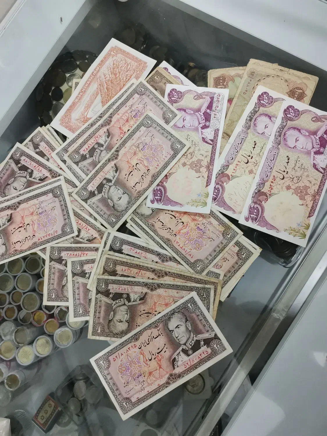 30 برگ اسکناس تمیز محمدرضا شاه|کلکسیون سکه، تمبر، اسکناس|شیراز, شهرک رضوان|دیوار